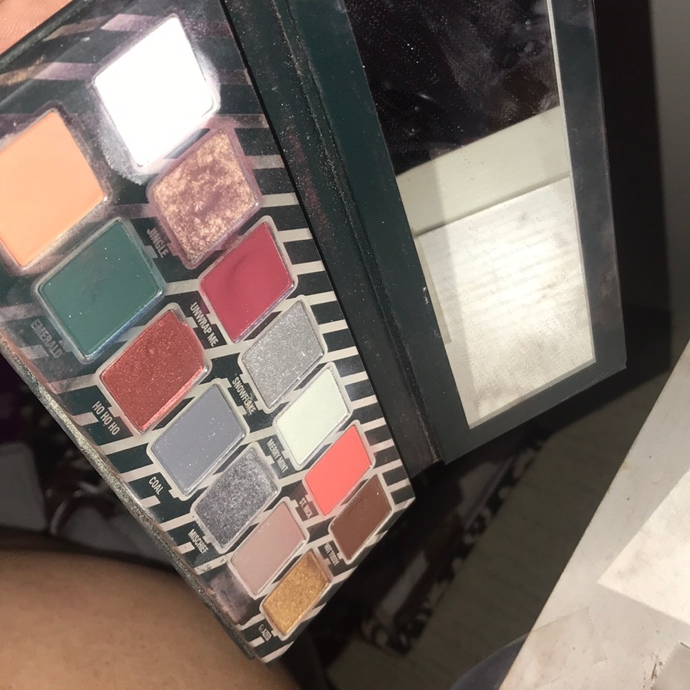 Eyeshadow